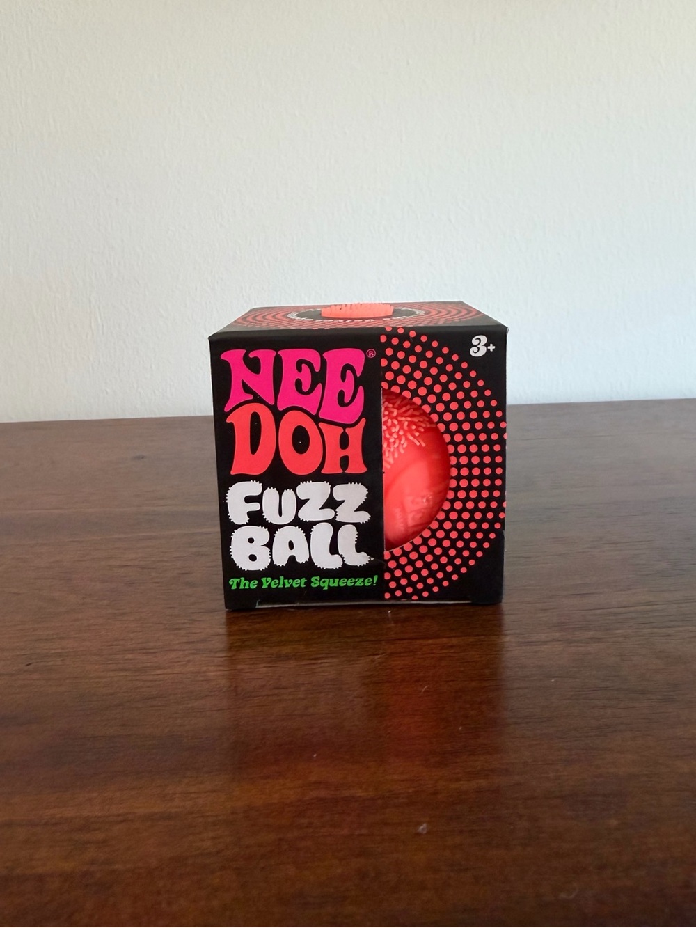 NeeDoh Fuzz Ball - Picture 1 of 5